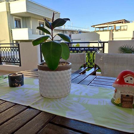 Tzitzifianaki Cozy Apartment ハニア エクステリア 写真