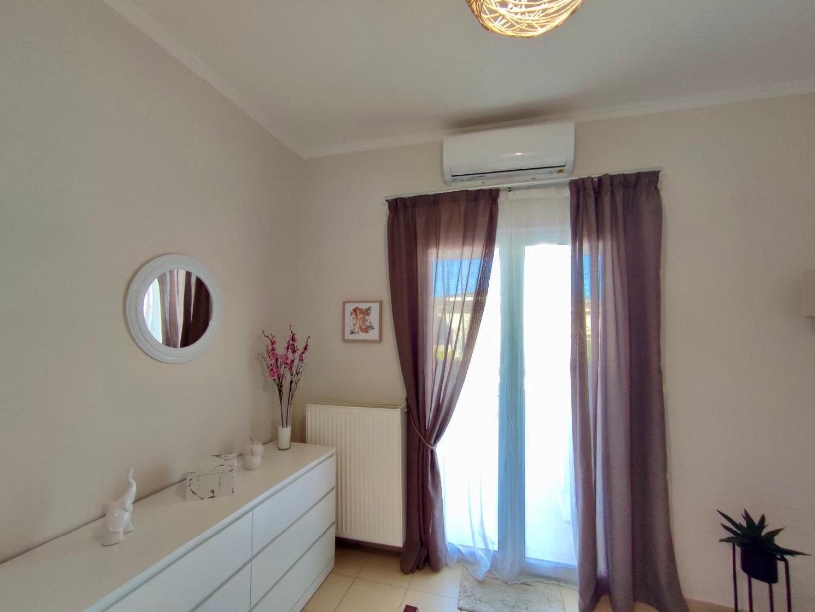 Tzitzifianaki Cozy Apartment ハニア エクステリア 写真